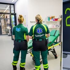 Läkare, patient, sjukhus
