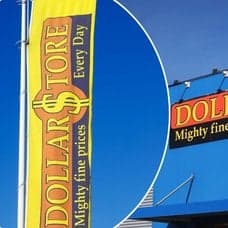 Bilder på Dollarstores entré.