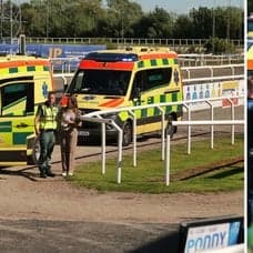 Bilder på ambulanspersonal på Jägersro travbana.