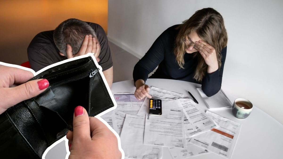 Tom plånbok och ett par med räkningar och miniräknare.