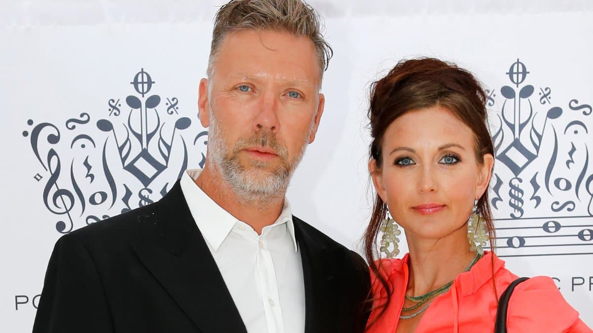 Mikael Persbrandt och Sanna Lundell