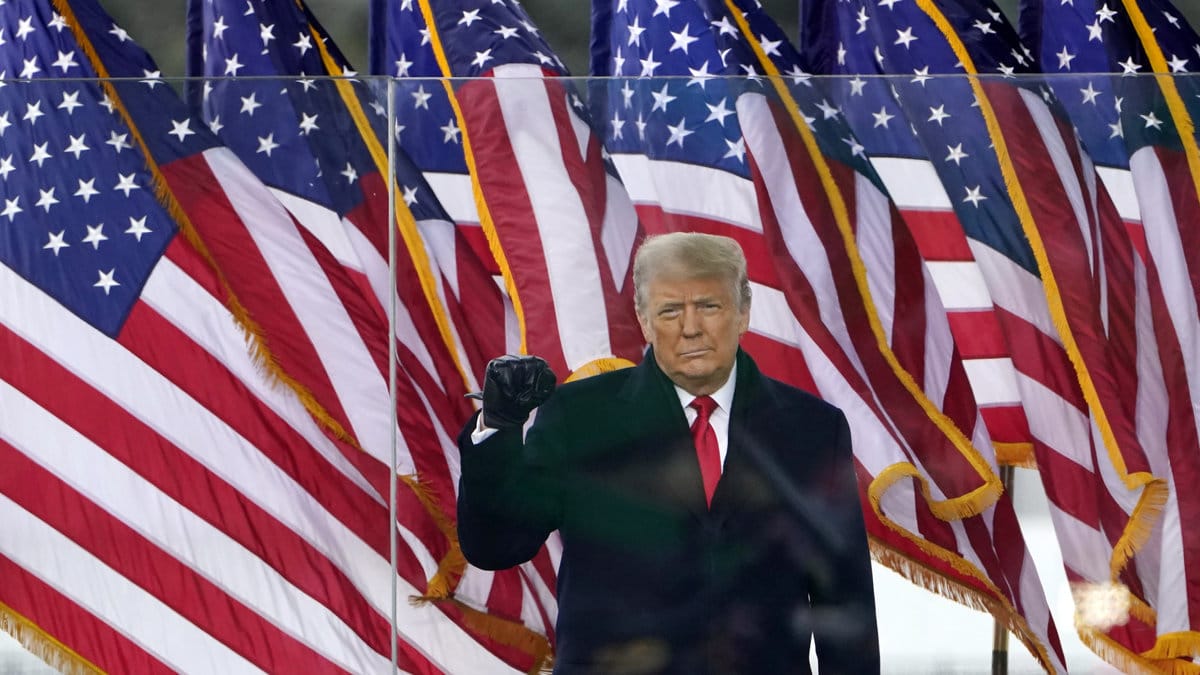 Donald Trump fortsätter att hävda valfusk.