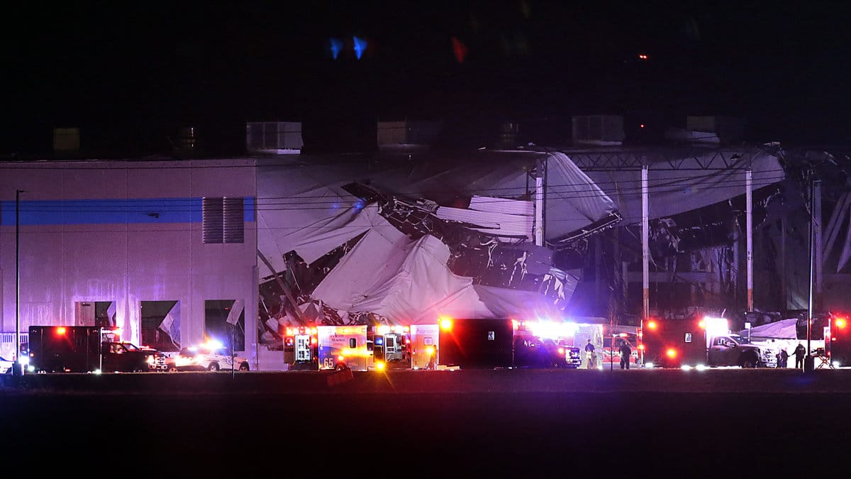 Över 50 döda i tornado i USA