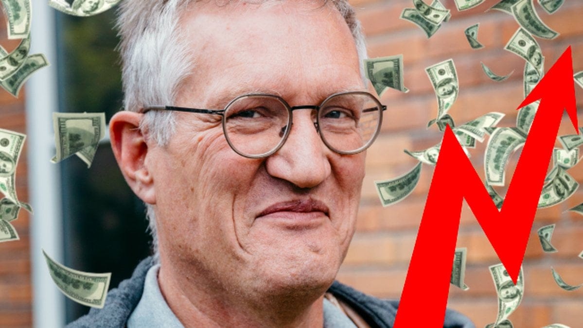 Sa-mycket-tjanar-Anders-Tegnell