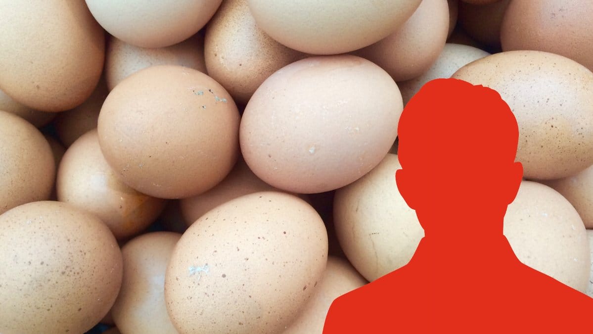 Man-dog-av-att-ata-for-manga-agg