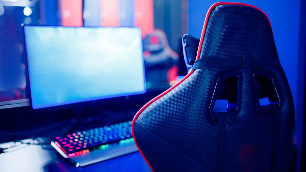 Black Friday 2020 är snart här! En grym gamer förtjänar en grymt skön stol. Just nu hittar du dem riktigt billigt! Passa på!
