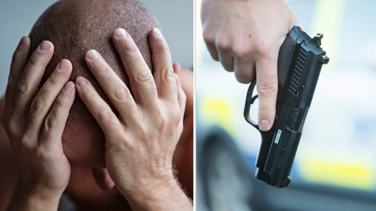 Rånaren återvände med en ursäktande gest.