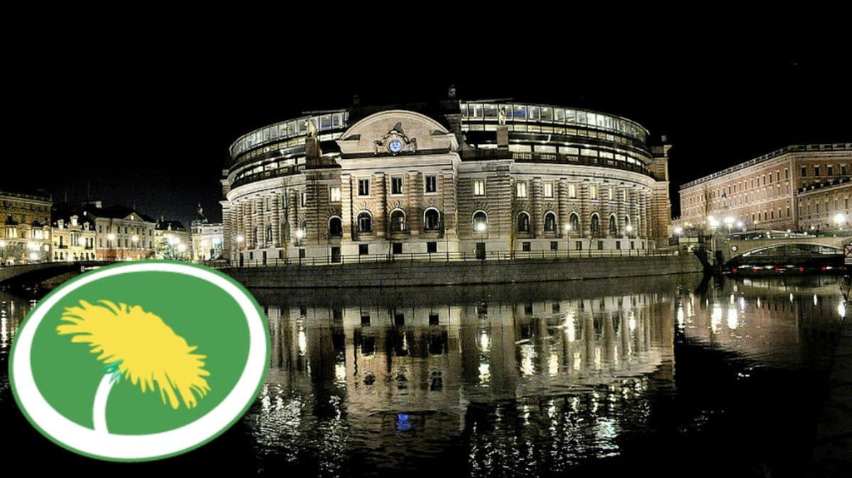 Riksdagshuset i Stockholm med en MIljöpartiet-logga.