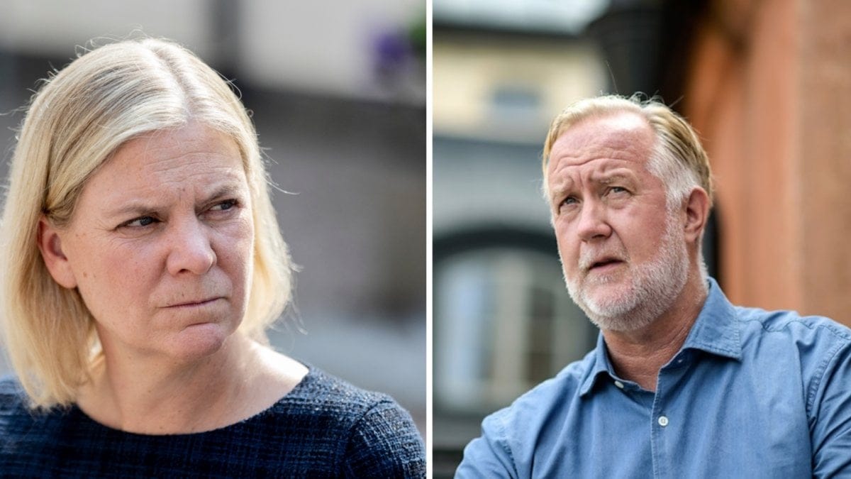 Efter TV:s Kalla Faktas avslöjande har två politiker lämnat sin tjänst.