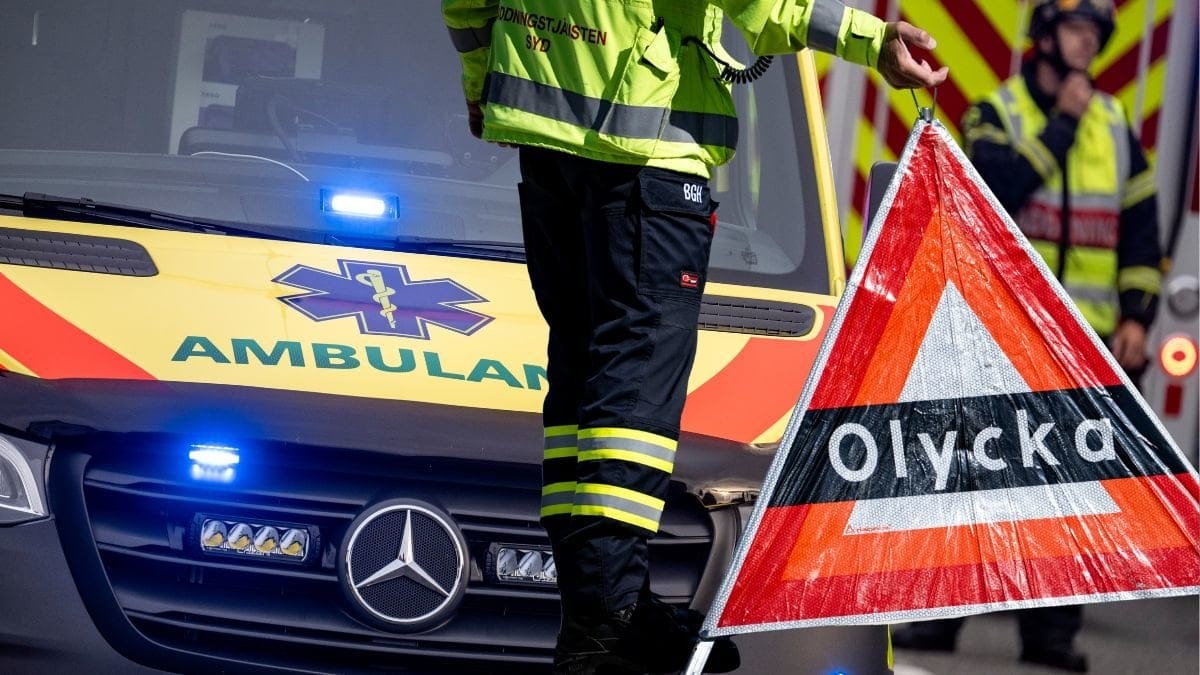 Ambulans vid en trafikolycka.