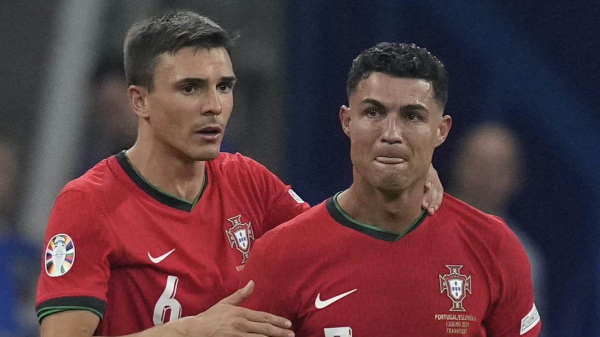 Ronaldo bröt ihop under åttondelsfinalen