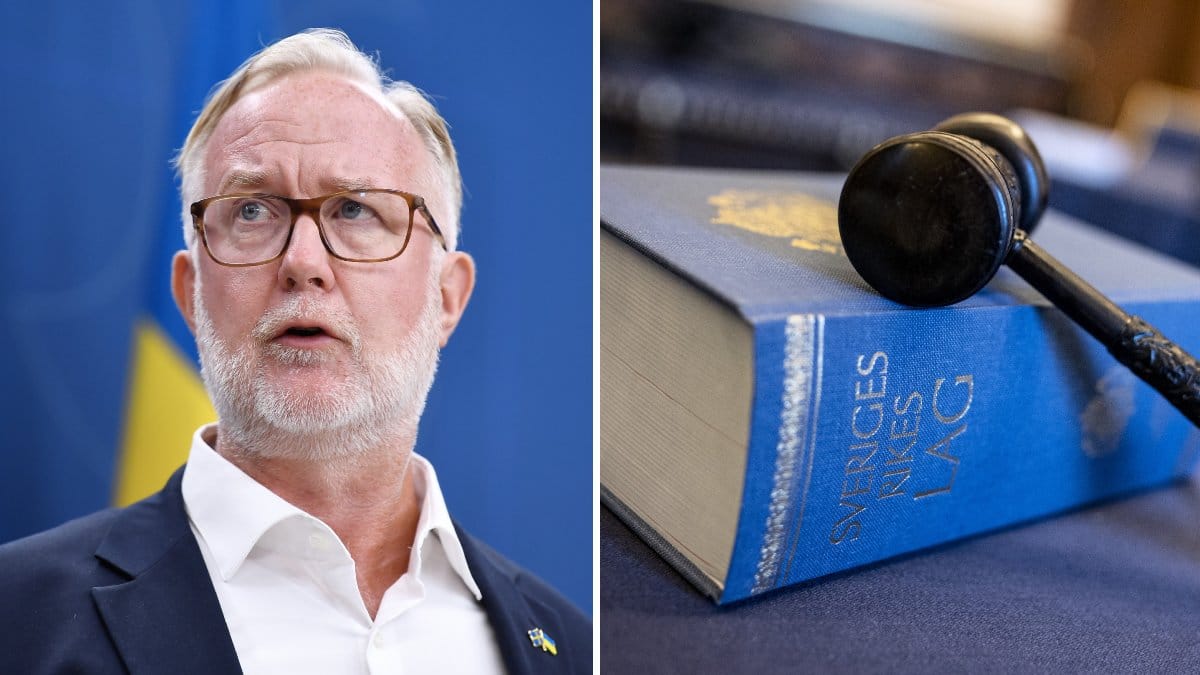 Utbildningsminister Johan Pehrson (L) presenterar åtgärder för att stärka säkerheten i svenska skolor.