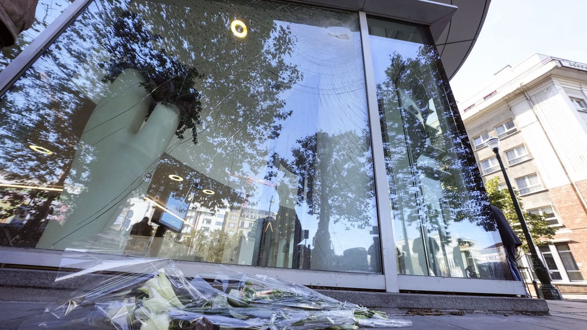 Två svenska män dödades i terrorattentatet i Bryssel.