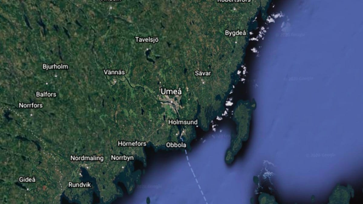Mannen försvann i Tavelsjö utanför Umeå.