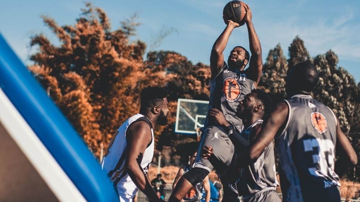 Nike & Jordan basket