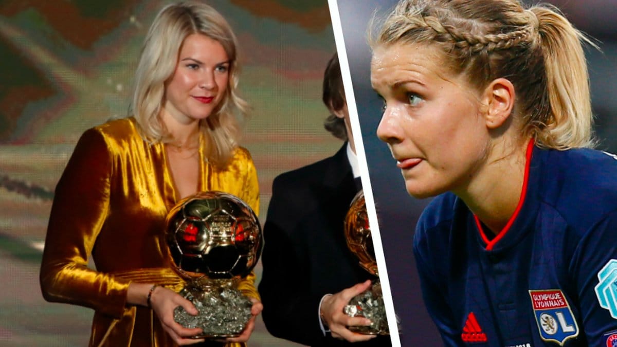 Ada Hegerberg på scenen efter att ha vunnit guldbollen
