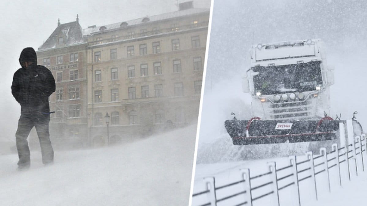En man som går i oväder. Snöplog