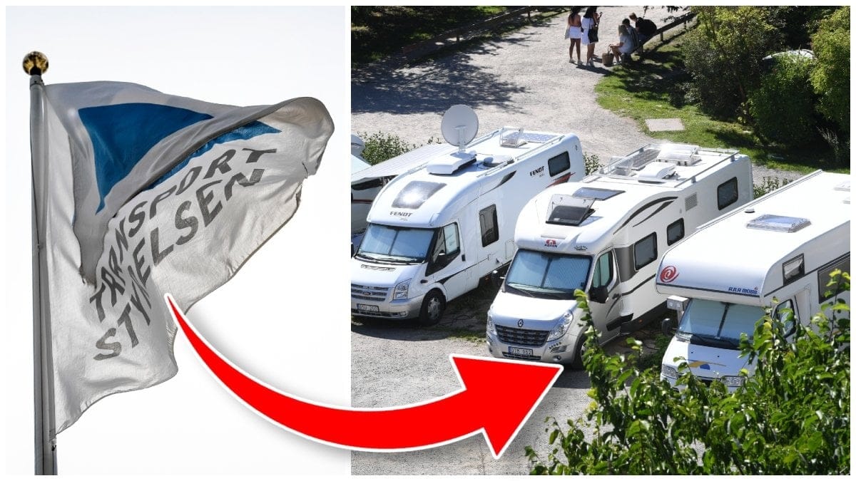 Transportstyrelsens flagga och husbilar på en parkering