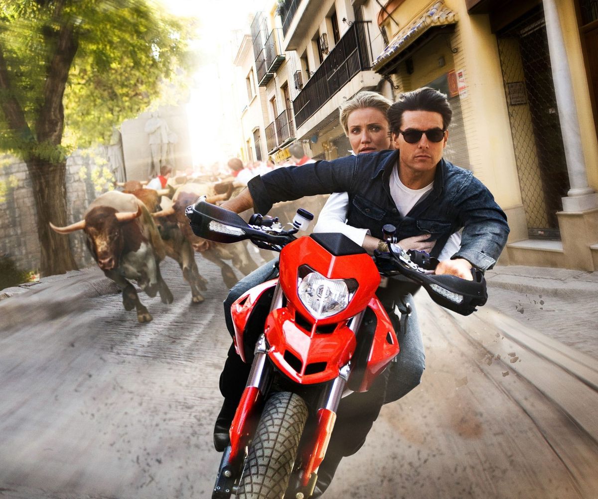 Tom Cruise krockade med sin motorcykel.