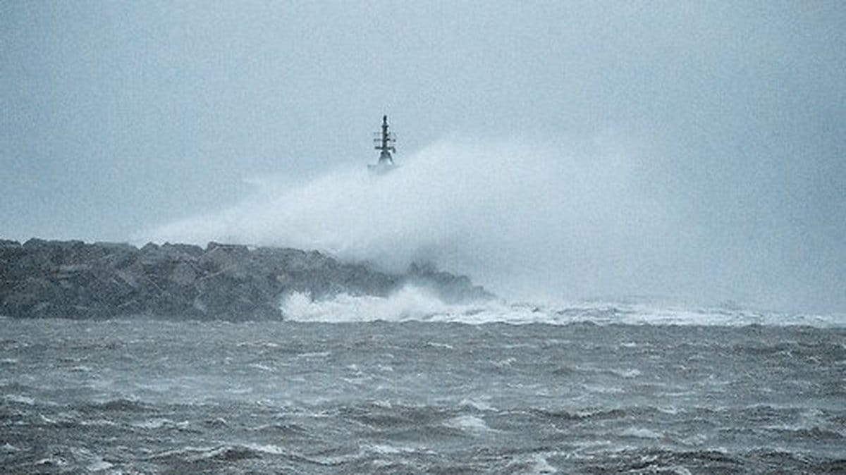 Storm på havet i Sverige