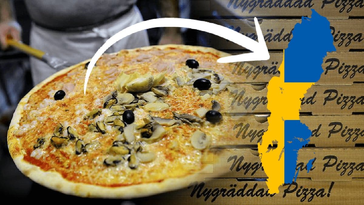 Pizza och pizzakartonger.