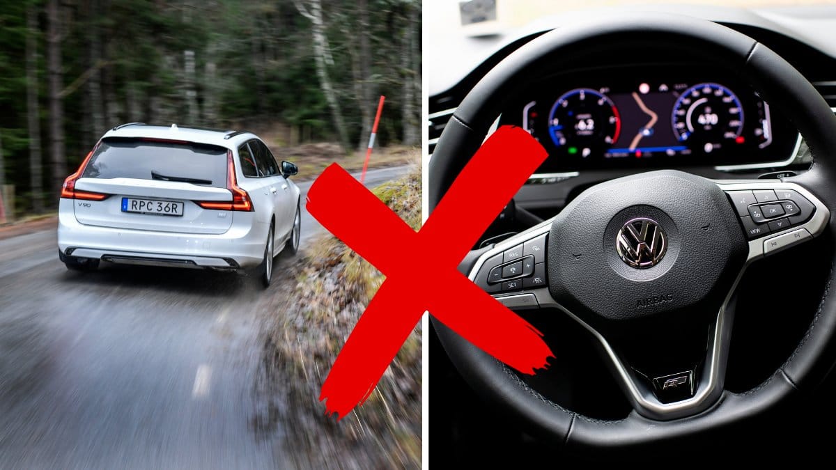 Volvo som kör och bilratt.