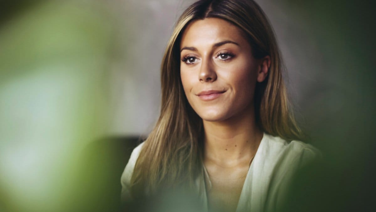 Bianca letar ny lägenhet.