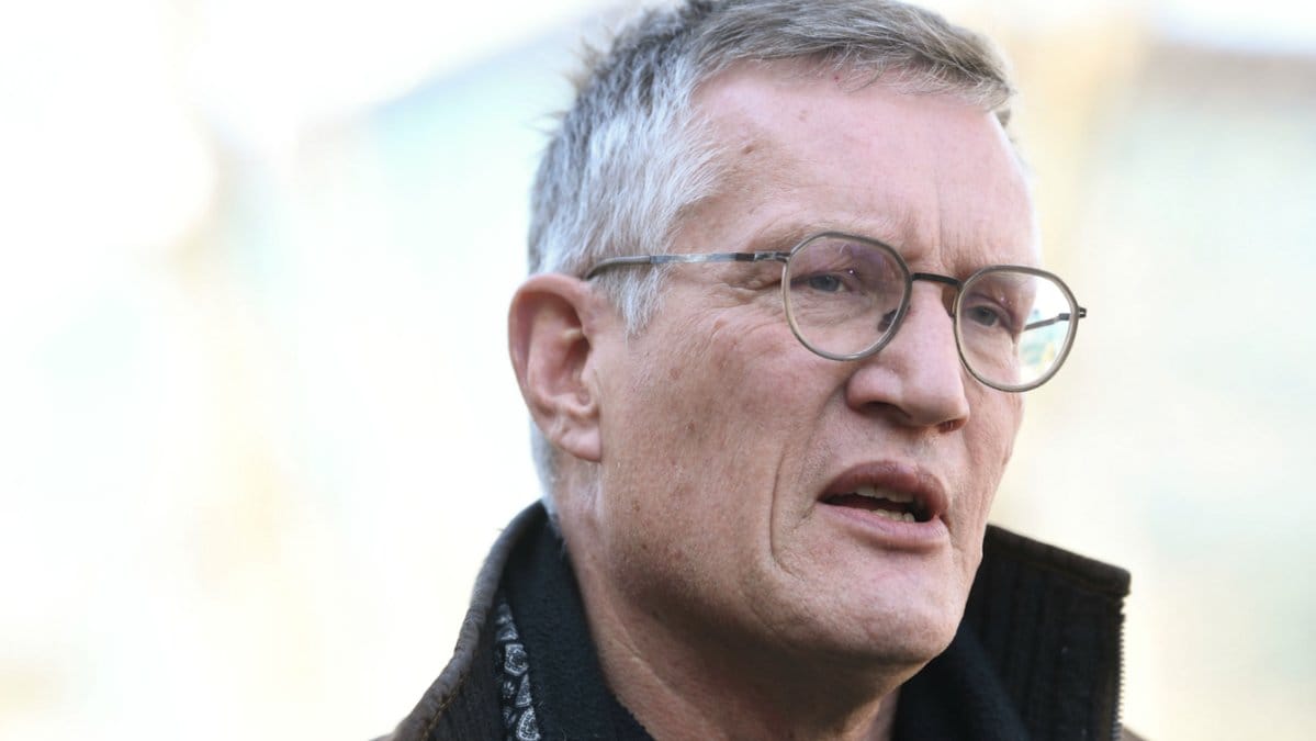 Anders Tegnell meddelar att antalet intensivvårdade har minskat de senaste dagarna.